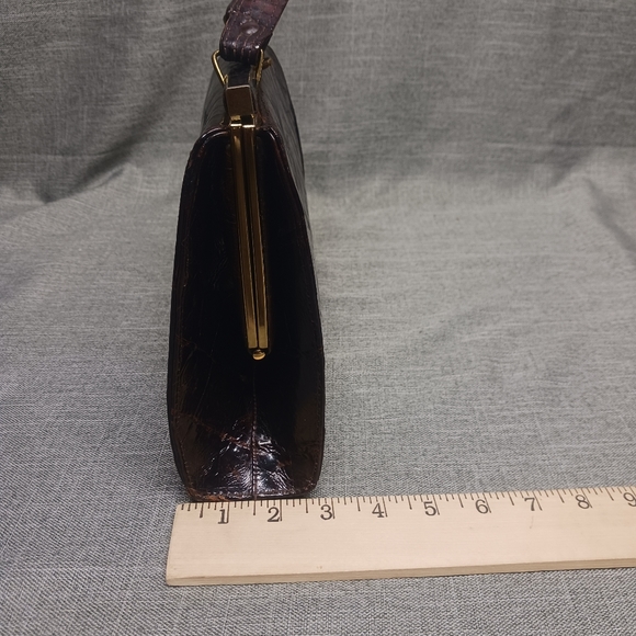 Vintage genuine alligator leather lined handbag - Picture 14 of 16